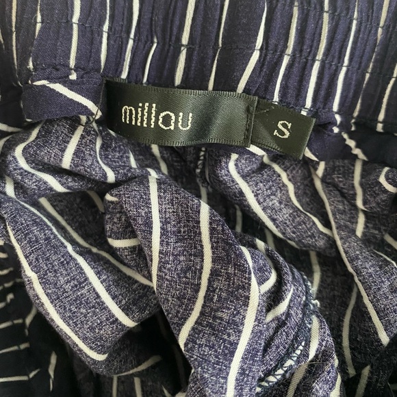 LF Millau Flowy Navy and White Striped Skort - Picture 2 of 2